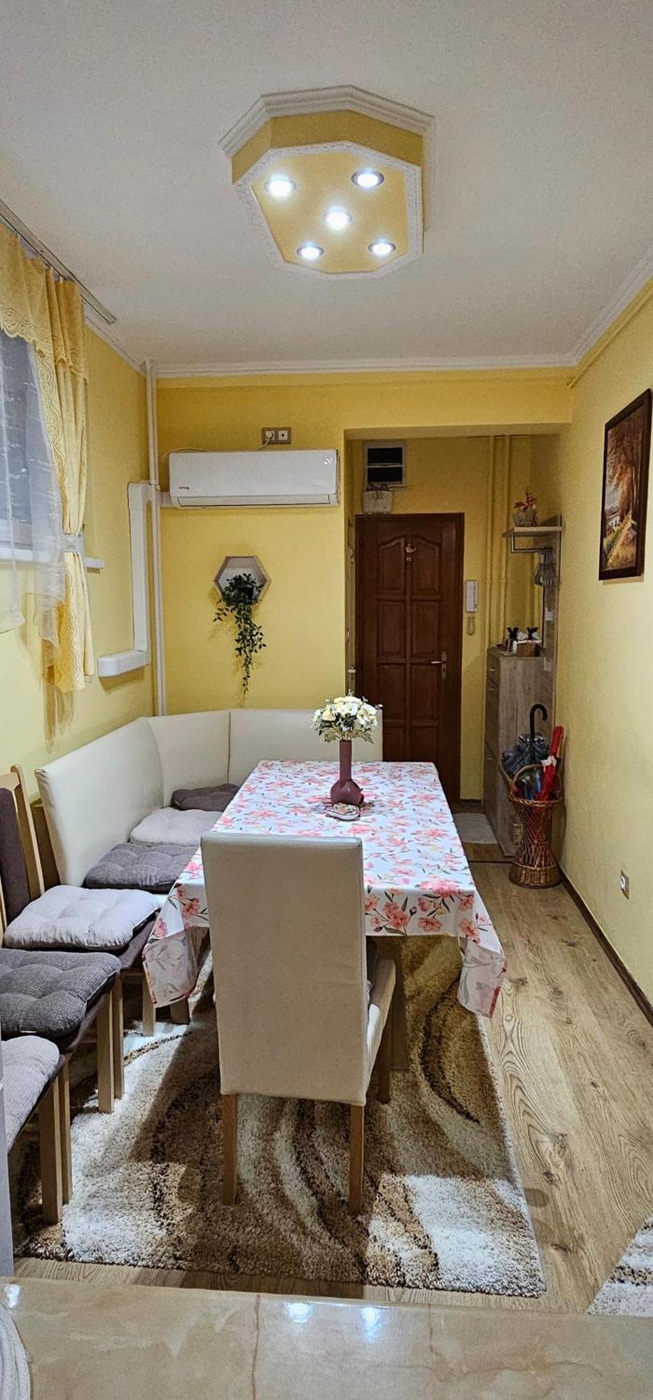 Anna Gyoengye Apartman Debrecen Luaran gambar